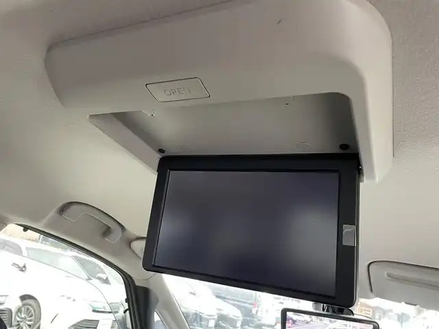 日産 セレナ e－パワー ハイウェイスター V 東京都 2019(平31)年 5.3万km ダイヤモンドブラック 純正９型メモリナビフルセグ　/・BluetoothAudio/USB/・CD/SD/DVD/AM/FM/純正11型後席モニター　/セーフティパックB　/・プロパイロット　/・インテリジェントアラウンドビュー　/・インテリジェントルームミラー　/・インテリジェントパーキングアシスト/・フロント＆バックソナー/・電動パーキングブレーキ/・オートブレーキホールド/・踏み間違い衝突防止支援システム/LEDヘッドライト　　/ハンズフリ両側パワースライドドア/インテリジェントエマージェンシーブレーキ/クルーズコントロール/プッシュエンジンスタート/保証書＆取説/SRSエアバック＆ABS