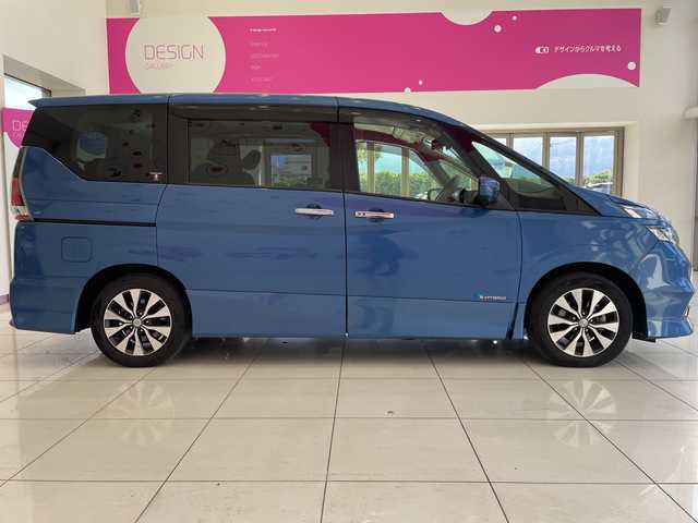 日産 セレナ ハイウェイスター 埼玉県 2016(平28)年 6.5万km シャイニングブルー エマージェンシーブレーキ　/プロパイロット　/純正フリップダウンモニター　/純正9インチメモリナビ/　　CD/DVD/BT/フルセグ　/アラウンドビューモニター　/両側パワースライドドア /LED /純正16インチアルミ /電子パーキング/インテリジェントミラー /ステアリングスイッチ/純正ETC