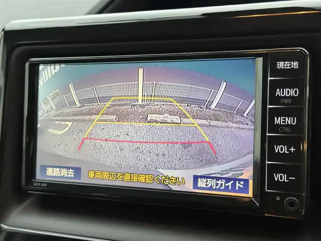 トヨタ ノア X 千葉県 2021(令3)年 0.7万km シルバーM 純正7インチSDナビ（NSCN-W68）/クルーズコントロール/ワンセグ/バックカメラ/片側パワスラ/レーンキープアシスト/衝突軽減ブレーキ/オートハイビーム/ETC/リモコンキー/スペアキー/LEDライト