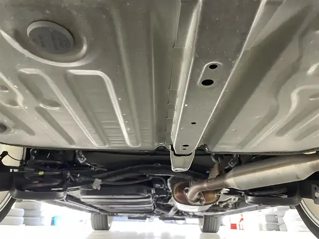 トヨタ ヴォクシー ハイブリッド ZS 煌Ⅱ 滋賀県 2020(令2)年 5.8万km ブラック 純正10インチナビ/【Bluetooth/CD/DVD/フルセグTV】/バックカメラ/両側パワースライドドア/クルーズコントロール/クリアランスソナー/レーンディパーチャーアラート/プリクラッシュセーフティ/LEDヘッドライト/オートマチックハイビーム/D/Nシートヒーター/ビルトインETC2.0/後席ロールサンシェード/純正フロアマット/ドアバイザー/プッシュスタート/スマートキー/ステアリングリモコン