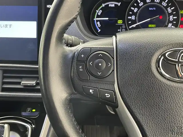 トヨタ ヴォクシー ハイブリッド ZS 煌Ⅱ 滋賀県 2020(令2)年 5.8万km ブラック 純正10インチナビ/【Bluetooth/CD/DVD/フルセグTV】/バックカメラ/両側パワースライドドア/クルーズコントロール/クリアランスソナー/レーンディパーチャーアラート/プリクラッシュセーフティ/LEDヘッドライト/オートマチックハイビーム/D/Nシートヒーター/ビルトインETC2.0/後席ロールサンシェード/純正フロアマット/ドアバイザー/プッシュスタート/スマートキー/ステアリングリモコン