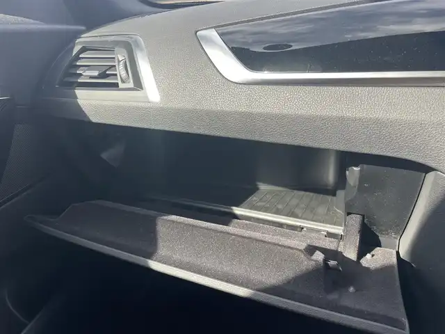 ＢＭＷ １１８ｉ Mスポーツ エディションシャドー 千葉県 2017(平29)年 9.5万km 白 衝突軽減ブレーキ/純正ナビ/Ｂｌｕｅｔｏｏｔｈ/レーダークルーズコントロール/ＥＴＣ/純正１８インチアルミホイール/ＬＥＤヘッドライト/オートライト/コーナーセンサー