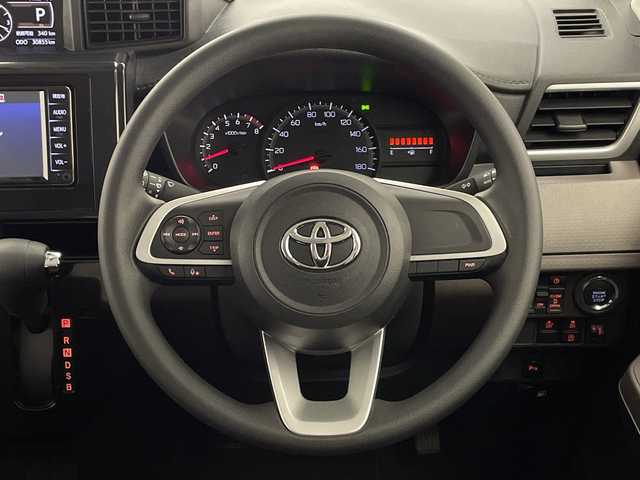 トヨタ ルーミー G 宮崎県 2021(令3)年 3.1万km ファイアークォーツレッドM 禁煙車/衝突被害軽減ブレーキ/純正ナビＴＶ/（NSCN-W68/CD/AUX/Bluetooth/フルセグTV）/純正バックカメラ/純正ドライブレコーダー/純正ビルトインETC/純正LEDオートライト/純正フロアマット/両側電動スライドドア/オートマチックハイビーム/クリアランスソナー/オート電動格納ミラー/ウインカードアミラー/オートエアコン/スマートキー/プッシュエンジンスタート/スペアキー/新車時保証書/取扱い説明書