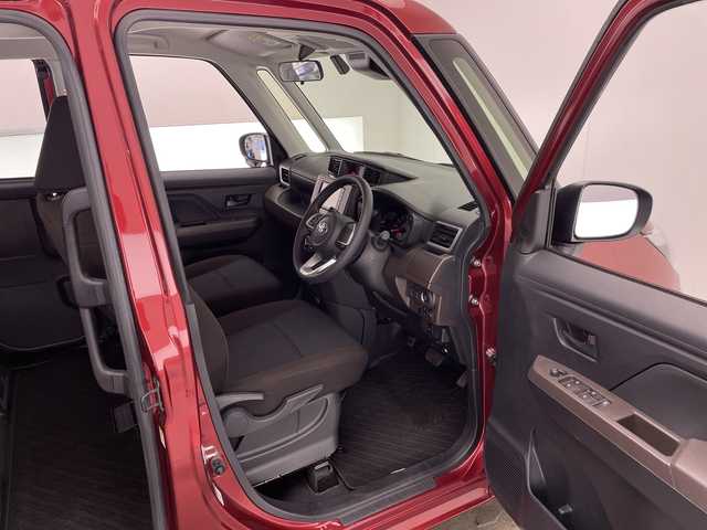 トヨタ ルーミー G 宮崎県 2021(令3)年 3.1万km ファイアークォーツレッドM 禁煙車/衝突被害軽減ブレーキ/純正ナビＴＶ/（NSCN-W68/CD/AUX/Bluetooth/フルセグTV）/純正バックカメラ/純正ドライブレコーダー/純正ビルトインETC/純正LEDオートライト/純正フロアマット/両側電動スライドドア/オートマチックハイビーム/クリアランスソナー/オート電動格納ミラー/ウインカードアミラー/オートエアコン/スマートキー/プッシュエンジンスタート/スペアキー/新車時保証書/取扱い説明書