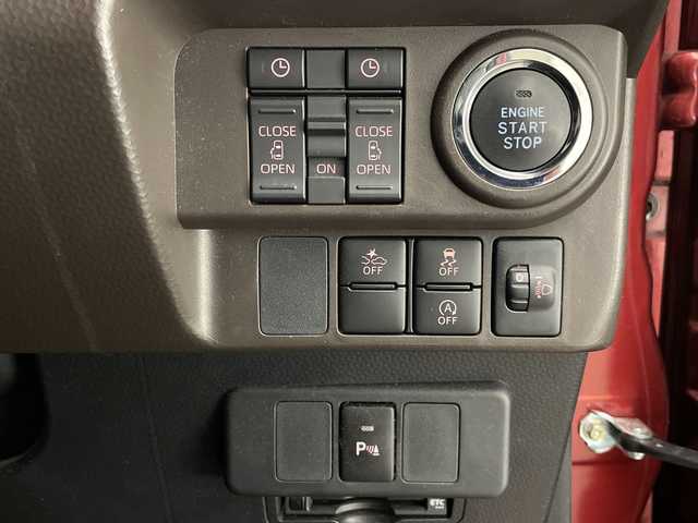 トヨタ ルーミー G 宮崎県 2021(令3)年 3.1万km ファイアークォーツレッドM 禁煙車/衝突被害軽減ブレーキ/純正ナビＴＶ/（NSCN-W68/CD/AUX/Bluetooth/フルセグTV）/純正バックカメラ/純正ドライブレコーダー/純正ビルトインETC/純正LEDオートライト/純正フロアマット/両側電動スライドドア/オートマチックハイビーム/クリアランスソナー/オート電動格納ミラー/ウインカードアミラー/オートエアコン/スマートキー/プッシュエンジンスタート/スペアキー/新車時保証書/取扱い説明書