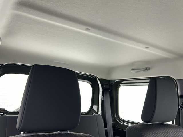 スズキ ジムニー XG 宮城県 2023(令5)年 0.1千km ジャングルグリーン /届け出済未使用車//純正ナビ//衝突軽減システム//レーンアシスト//ダウンヒルアシストコントロール//アイドリングストップ//横滑り防止//ヘッドライトレベライザー//リモコンキー//背面タイヤ//サイドバイザー//禁煙車