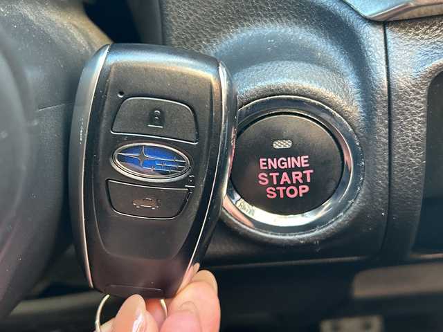 スバル インプレッサ ＸＶ 2．0i－S アイサイト 愛知県 2018(平30)年 8万km クリスタルホワイトP ワンオーナー/アイサイト/純正ナビ/フルセグテレビ・Bluetooth・DVD・CD/・SD・USB・FM・AM/バックカメラ/追尾機能付きクルーズコントロール/パドルシフト/ブラインドスポットモニター/プリクラッシュセーフティ/レーンアシスト/アダプティブ・フロントライティング・システム/前席パワーシート/ステアリングスイッチ/ETC2.0/前部ドライブレコーダー/ISOFIX/スプラッシュボード（フロント・リア）/オートライト/LEDヘッドライト/フォグランプ/LEDアクセサリーライナー/スマートキー/プッシュスタート/純正フロアマット/純正バイザー/取扱説明書/保証書/点検記録簿/その他R3.R5.R7