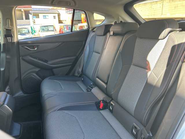 スバル インプレッサ ＸＶ 2．0i－S アイサイト 愛知県 2018(平30)年 8万km クリスタルホワイトP ワンオーナー/アイサイト/純正ナビ/フルセグテレビ・Bluetooth・DVD・CD/・SD・USB・FM・AM/バックカメラ/追尾機能付きクルーズコントロール/パドルシフト/ブラインドスポットモニター/プリクラッシュセーフティ/レーンアシスト/アダプティブ・フロントライティング・システム/前席パワーシート/ステアリングスイッチ/ETC2.0/前部ドライブレコーダー/ISOFIX/スプラッシュボード（フロント・リア）/オートライト/LEDヘッドライト/フォグランプ/LEDアクセサリーライナー/スマートキー/プッシュスタート/純正フロアマット/純正バイザー/取扱説明書/保証書/点検記録簿/その他R3.R5.R7