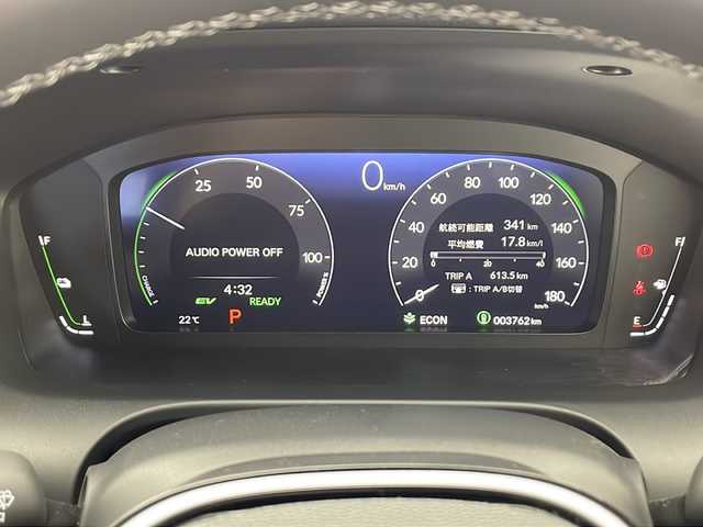ホンダ ＺＲ－Ｖ ハイブリッド e:HEV Z ブラックスタイル 千葉県 2024(令6)年 0.4万km プラチナホワイトパール 禁煙車/４WD/BOSEサウンドシステム/ホンダセンシング/純正ナビ/USB/BT/carplay/フルセグTV/全方位カメラ/ETC2.0/ブラインドスポットモニター/ハンズフリーパワーバックドア/シートヒーター/ハンドルヒーター/パワーシート/パドルシフト/LEDオートライト/ワイヤレス充電/コーナーセンサー/ウインカーミラー/スマートキー/プッシュスタート/電動パーキングブレーキ/オートホールド/トノカバー/純正18インチアルミホイール