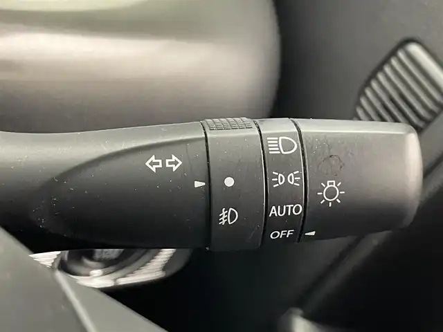 スズキ スペーシア ギア ハイブリッドXZ 愛知県 2019(平31)年 2.3万km 黄Ⅱ 純正ディスプレイ　Ｂｌｕｅｔｏｏｔｈ　ＵＳＢ　シートヒーター　スズキセーフティサポート　衝突軽減　　車線逸脱　リヤパーキングセンサー　プッシュスタート　ＬＥＤオートライト　フォグ　ルーフレール　禁煙車