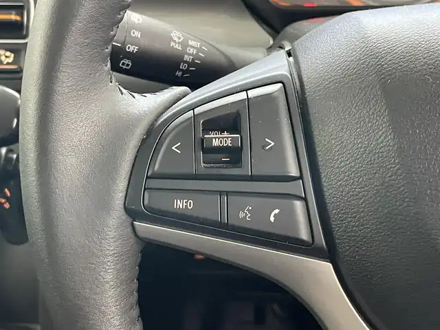 スズキ スペーシア ギア ハイブリッドXZ 愛知県 2019(平31)年 2.3万km 黄Ⅱ 純正ディスプレイ　Ｂｌｕｅｔｏｏｔｈ　ＵＳＢ　シートヒーター　スズキセーフティサポート　衝突軽減　　車線逸脱　リヤパーキングセンサー　プッシュスタート　ＬＥＤオートライト　フォグ　ルーフレール　禁煙車