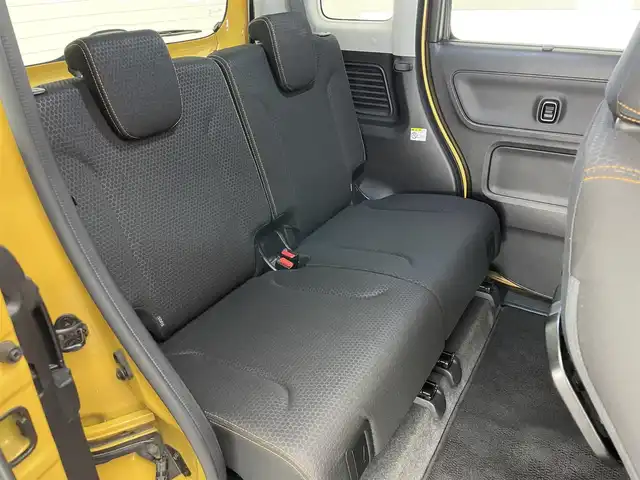 スズキ スペーシア ギア ハイブリッドXZ 愛知県 2019(平31)年 2.3万km 黄Ⅱ 純正ディスプレイ　Ｂｌｕｅｔｏｏｔｈ　ＵＳＢ　シートヒーター　スズキセーフティサポート　衝突軽減　　車線逸脱　リヤパーキングセンサー　プッシュスタート　ＬＥＤオートライト　フォグ　ルーフレール　禁煙車