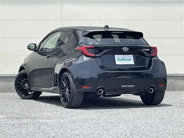 トヨタ ＧＲヤリス RS 茨城県 2020(令2)年 1.7万km プレシャスブラックパール トヨタセーフティーセンス/純正8インチディスプレイオーディオ/(ナビ/Ｂｌｕｅｔｏｏｔｈ/Miracast/USB)/バックカメラ/ＥＴＣ2.0/ドライブレコーダー/レーダークルーズコントロール/純正アルミホイール/パドルシフト/シートヒーター/ステアリングヒーター/ブラインドスポットモニター