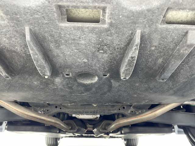 トヨタ クラウン ハイブリッド S エレガンススタイルⅡ 神奈川県 2020(令2)年 2.4万km ホワイトパールクリスタルシャイン 純正ナビ/Bluetooth/フルセグTV/バックカメラ/全方位カメラ/ステアリングスイッチ/ステアリングヒーター/オートクルーズコントロール/衝突軽減装置/レーンキープアシスト/ブラインドスポットモニター/ハーフレザーシート/パワーシート(D席＋N席)/シートヒーター/コーナーセンサー/社外ドライブレコーダー/ETC2.0/純正アルミホイール