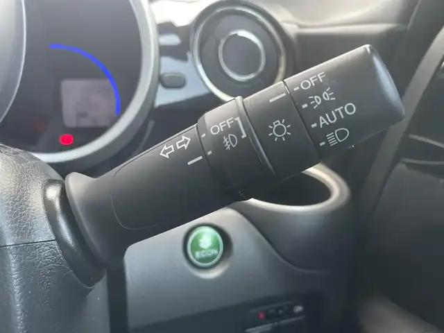 ホンダ Ｎ ＢＯＸ カスタム SSパッケージ 千葉県 2016(平28)年 5.6万km プレミアムホワイトパールⅡ 純正SDナビ(VXM-165VFi)/　フルセグ/BT/DVD/CD/ナビSD未確認/バックカメラ/ステアリングスイッチ/ETC/片側パワースライドドア/HIDヘッドライト/オートライト/フォグライト/純正フロアマット/純正AW
