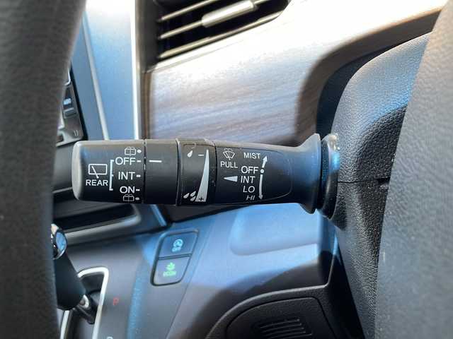 ホンダ フリード G ホンダセンシング 静岡県 2020(令2)年 6.4万km シーグラスブルーパール 【安全装備】/ホンダセンシング/アダプティブ・クルーズ・コントロール（ACC）/・作動車速域：約30km/hから100km/h間/車線維持支援システム（LKAS）/・作動車速：約65km/hから100km/h間/・ステアリング制御/衝突軽減ブレーキ（CMBS）/・歩行者検知機能/・作動車速：約80km/h未満時/・対向車車速：約30km/hから80km/h時/誤発進抑制機能（前進）/・ミリ波レーダー検知：作動車速10km/h未満/歩行者事故低減ステアリング/・作動車速10km/hから40km/h間/路外逸脱抑制機能/・作動車速：約60km/hから100km/h間/先行車発進お知らせ機能/標識認識機能/【主要装備】/両側パワースライドドア　/純正ナビ　/フルセグテレビ　/バックカメラ　/プッシュスタート　/スマートキー　/ＬＥＤヘッドライト　/ステアリングスイッチ　/ドライブレコーダー　/シートヒーター　/ＥＴＣ