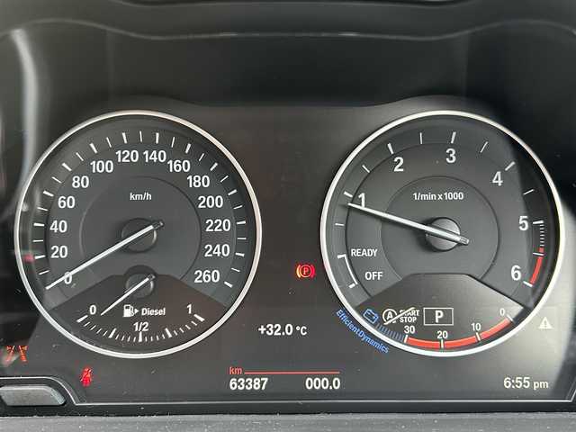 ＢＭＷ Ｘ１ xDrive 18d xライン 福岡県 2017(平29)年 6.4万km アルピンホワイトⅢ インテリジェントセーフティ/ハーフレザーシート/シートヒーター/純正ナビ　/バックカメラ/Bluetooth/パワーバックドア/オートライト　/フロントフォグランプ/リアフォグランプ　/ステアリングスイッチ/社外レーダー探知機　/純正１８インチアルミホイール/ミラー一体型ETC
