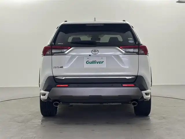 トヨタ ＲＡＶ４ G Zパッケージ 福井県 2019(令1)年 2.4万km ホワイトパールクリスタルシャイン ４WD/サンルーフ/ルーフレール/モデリスタアエロ（フロント・サイド・リア）/純正SD8インチナビ/型式：NSZT-Y68T/【AM/FM/CD/Bluetooth/フルセグTV】/バックカメラ/ビルトインETC2.0/トヨタセーフティセンス/衝突軽減ブレーキ/クルーズコントロール（追従有）/レーンキープアシスト/パワーシート（運転席）/シートヒーター（運転席/助手席）/ハンドルヒーター/デジタルインナーミラー/パワーバックドア/プッシュスタート/スマートキー/オートライト/LEDヘッドライド