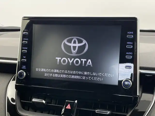 トヨタ カローラ クロス ハイブリッド Z 新潟県 2022(令4)年 1.2万km アティチュードブラックマイカ 9インチディスプレイオーディオ/ナビキット/(FM.AM.miracast.Bluetooth)/トヨタセーフティセンス/・レーンキープアシスト/・レーダークルーズコントロール/・プリクラッシュセーフティ/・オートマチックハイビーム/ブラインドスポットモニター/革巻きステアリング/LEDオートライト/フォグランプ/ハーフレザーシート/前席シートヒーター/パワーバックドア/プッシュスタート/スマートキー/純正フロアマット