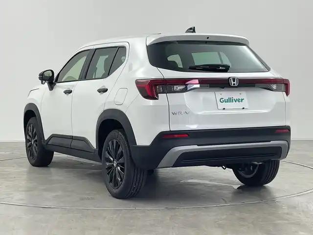 ホンダ ＷＲ－Ｖ Z ブラックスタイル 群馬県 2025(令7)年 0.1千km プラチナホワイトパール 登録済未使用車　ナビ　ハーフレザーシート　革巻きステアリング　パドルシフト　アダプティブクルーズコントロール　衝突被害軽減ブレーキ　ＬＥＤライト　オートハイビーム　純正ブラックアルミホイール　禁煙車
