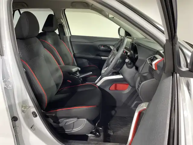 トヨタ ライズ Z 神奈川県 2020(令2)年 1.9万km シャイニングホワイトパール トヨタスマートアシスト/純正7型SDナビゲーション【NSCN-W68】/・Bluetooth CD SD AUX/パノラミックビューモニター/モデリスタエアロ/ブラインドスポットモニター/MTモード/シートヒーター(D/N)/ビルトインETC/ドライブレコーダー/アイドリングストップ機能/コーナーセンサー/スマートキー/プッシュスタートボタン/スペアキー/革巻きステアリング/ステアリングスイッチ/Autoライト/シートリフター/LEDヘッドライト/フォグランプ/電動格納ミラー/ウィンカーミラー/純正フロアマット/純正ドアバイザー/純正17インチアルミホイール