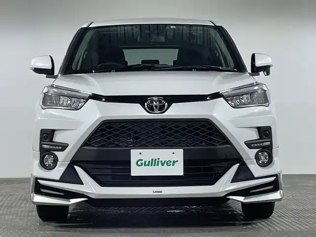 トヨタ ライズ Z 神奈川県 2020(令2)年 1.9万km シャイニングホワイトパール トヨタスマートアシスト/純正7型SDナビゲーション【NSCN-W68】/・Bluetooth CD SD AUX/パノラミックビューモニター/モデリスタエアロ/ブラインドスポットモニター/MTモード/シートヒーター(D/N)/ビルトインETC/ドライブレコーダー/アイドリングストップ機能/コーナーセンサー/スマートキー/プッシュスタートボタン/スペアキー/革巻きステアリング/ステアリングスイッチ/Autoライト/シートリフター/LEDヘッドライト/フォグランプ/電動格納ミラー/ウィンカーミラー/純正フロアマット/純正ドアバイザー/純正17インチアルミホイール