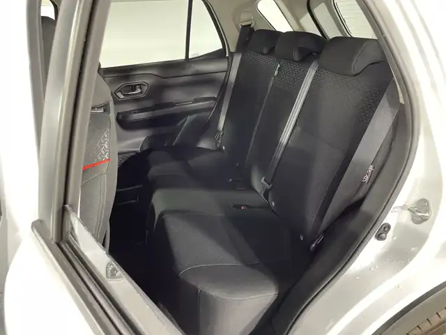 トヨタ ライズ Z 神奈川県 2020(令2)年 1.9万km シャイニングホワイトパール トヨタスマートアシスト/純正7型SDナビゲーション【NSCN-W68】/・Bluetooth CD SD AUX/パノラミックビューモニター/モデリスタエアロ/ブラインドスポットモニター/MTモード/シートヒーター(D/N)/ビルトインETC/ドライブレコーダー/アイドリングストップ機能/コーナーセンサー/スマートキー/プッシュスタートボタン/スペアキー/革巻きステアリング/ステアリングスイッチ/Autoライト/シートリフター/LEDヘッドライト/フォグランプ/電動格納ミラー/ウィンカーミラー/純正フロアマット/純正ドアバイザー/純正17インチアルミホイール