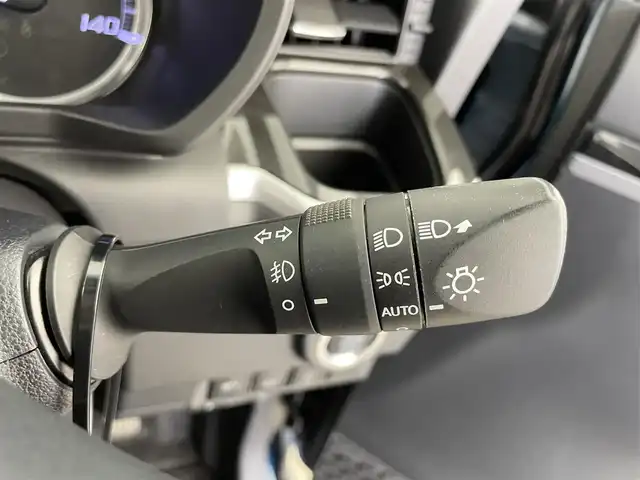 ダイハツ ムーヴ カスタム X LTDⅡ SAⅢ 大分県 2020(令2)年 4.9万km レーザーブルークリスタルシャイン スマートアシストIII/・衝突軽減ブレーキ/・車線逸脱警報機能/・誤発進抑制/・先行車発進お知らせ機能/・オートハイビーム/純正ナビ/（フルセグ/CD/DVD/Bluetooth）/全方位カメラ/シートヒーター/ETC/前方ドライブレコーダー/オートライト/LEDヘッドライト/ステアリングスイッチ/スマートキー・プッシュスタート/保証書・取扱説明書