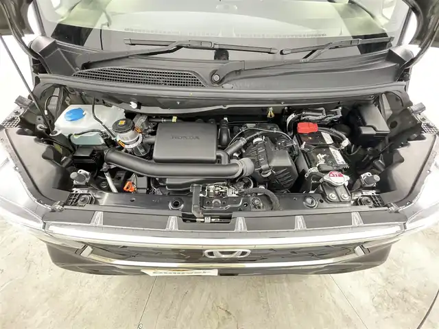 ホンダ Ｎ ＢＯＸ カスタム 千葉県 2023(令5)年 1.6万km クリスタルブラックパール ホンダセンシング/●衝突軽減ブレーキ（CMBS）/●先行車発進お知らせ機能/●標識認識機能/●渋滞追従機能付アダプティブクルーズコントロール（ACC）/●車線維持支援システム（LKAS）/●誤発進抑制機能/●後方誤発進抑制機能/●近距離衝突軽減ブレーキ/●急アクセル抑制機能/純正ナビ/フルセグTV　BT AM FM CD DVD/両側電動スライドドア/シートヒーター/LEDヘッドライト/ETC/電子パーキング/ブレーキホールド