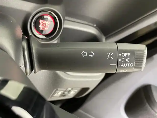 ホンダ Ｎ ＢＯＸ カスタム 千葉県 2023(令5)年 1.6万km クリスタルブラックパール ホンダセンシング/●衝突軽減ブレーキ（CMBS）/●先行車発進お知らせ機能/●標識認識機能/●渋滞追従機能付アダプティブクルーズコントロール（ACC）/●車線維持支援システム（LKAS）/●誤発進抑制機能/●後方誤発進抑制機能/●近距離衝突軽減ブレーキ/●急アクセル抑制機能/純正ナビ/フルセグTV　BT AM FM CD DVD/両側電動スライドドア/シートヒーター/LEDヘッドライト/ETC/電子パーキング/ブレーキホールド