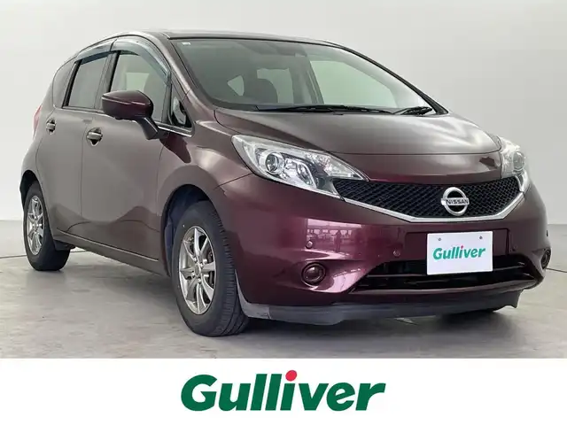 日産 ノート XVセレ +セーフⅡ 福井県 2016(平28)年 5.8万km フランボワーズレッド 純正ナビ　型式：MM316D-W/【AM/FM/CD/Bluetooth/フルセグTV】/アラウンドビューモニター/ETC/プッシュスタート/スマートキー/スペアキー/オートライト/LEDヘッドライド/フロアマット/ドアバイザー/衝突軽減ブレーキ