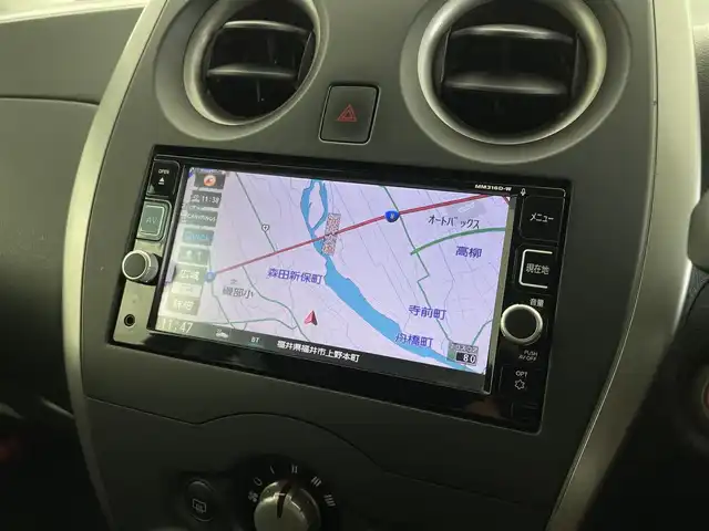 日産 ノート XVセレ +セーフⅡ 福井県 2016(平28)年 5.8万km フランボワーズレッド 純正ナビ　型式：MM316D-W/【AM/FM/CD/Bluetooth/フルセグTV】/アラウンドビューモニター/ETC/プッシュスタート/スマートキー/スペアキー/オートライト/LEDヘッドライド/フロアマット/ドアバイザー/衝突軽減ブレーキ