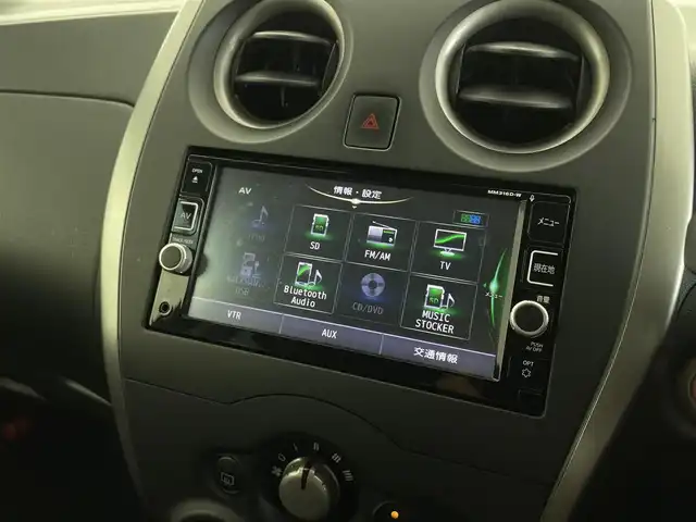 日産 ノート XVセレ +セーフⅡ 福井県 2016(平28)年 5.8万km フランボワーズレッド 純正ナビ　型式：MM316D-W/【AM/FM/CD/Bluetooth/フルセグTV】/アラウンドビューモニター/ETC/プッシュスタート/スマートキー/スペアキー/オートライト/LEDヘッドライド/フロアマット/ドアバイザー/衝突軽減ブレーキ