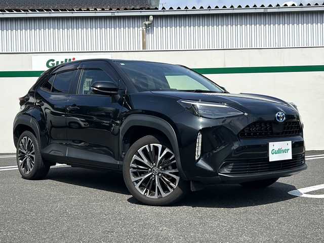 トヨタ ヤリスクロス ハイブリッド Z 佐賀県 2020(令2)年 7.1万km ブラックマイカ 純正ナビ/Bluetooth/USB/T-connect/クルーズコントロール/レーンアシスト/横滑り防止/盗難防止装置/衝突被害軽減システム/オートライト/オートマチックハイビーム/コーナーセンサー/バックカメラ/パワーシート/シートヒーター/ETC/スペアキー1本/取扱説明書/保証書