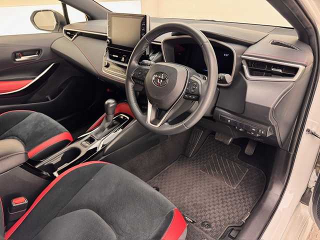 トヨタ カローラ スポーツ G Z 兵庫県 2020(令2)年 4.1万km プラチナホワイトパールマイカ 純正9インチナビ（FM/AM・BT・フルセグ）/バックカメラ/モデリスタエアロ（フロント・サイド・リア）/シートヒーター（D/N席）/追従式クルーズコントロール/社外AW15インチ/純正フロアマット/プッシュスタート/スマートキー2本/パドルシフト/ビルトインETC/ドアバイザー/電動格納ミラー/ウインカーミラー/LEDヘッドランプ/フォグランプ/オートライト/オートハイビーム/自動車防眩ミラー/チャイルドシート対応/電動パーキング/オートブレーキホールド