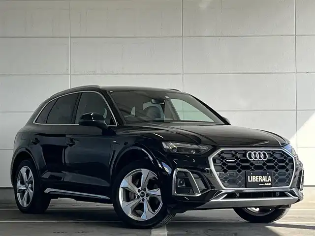 アウディ Ｑ５ 40TDIクワトロ Sライン 山形県 2022(令4)年 2.5万km 黒 純正ナビ/360°カメラ/バーチャルコックピット/レーンキープアシスト/パークアシスト/ブラインドスポットモニター/アダプティブクルーズコントロール/パドルシフト/ミラーヒーター/シートヒーター/電動リアゲート/フットオープナー/コーナーセンサー
