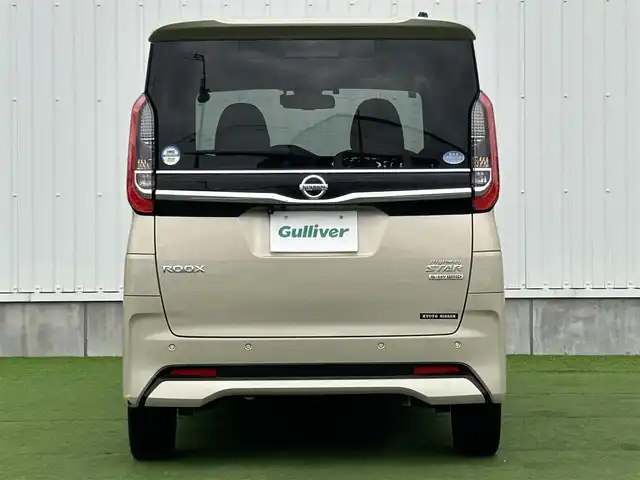 日産 ルークス ハイウェイスター Gターボ 香川県 2021(令3)年 1.4万km フローズンバニラパール 純正9インチメモリーナビ/→AM/FM/CD/DVD/Bluetooth/フルセグTV/アラウンドビューモニター/レザー調シートカバー/片側パワースライドドア/LEDヘッドライト/アイドリングストップ/衝突軽減ブレーキ/ETC/ドライブレコーダー/コーナーセンサー/革巻きステアリング/ステアリングスイッチ/サンシェード/純正15インチアルミホイール/純正フロアマット/プッシュスタート/スマートキー/サーキュレーター