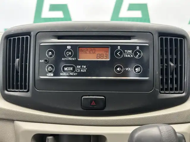 ダイハツ ミラ イース L スマートセレクションSA 鹿児島県 2015(平27)年 12.3万km プラムブラウンクリスタルマイカ スマートアシスト　/衝突被害軽減システム　/純正オーディオ(CD/AM/FM/AUX)　/アイドリングストップ　/横滑り防止機能　/純正フロアマット　/純正ドアバイザー　/シートカバー　/ＥＴＣ　/禁煙