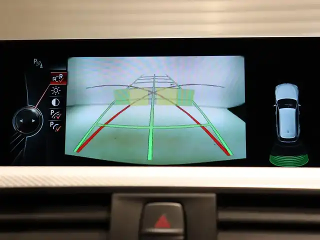 ＢＭＷ ３２０ｉ ツーリング Mスポーツ 静岡県 2017(平29)年 2.6万km サファイアブラックP 純正ナビ/Bluetooth/パワーシート/バックモニター/クルーズコントロール/ETC/インテリジェントセーフティ/車線変更警告/車線逸脱警告/スマートキー/プッシュスタート/オートライト/オートエアコン/ルーフレール