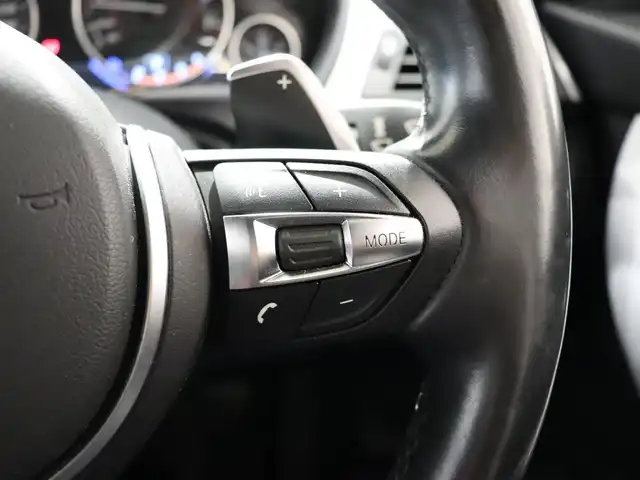 ＢＭＷ ３２０ｉ ツーリング Mスポーツ 静岡県 2017(平29)年 2.6万km サファイアブラックP 純正ナビ/Bluetooth/パワーシート/バックモニター/クルーズコントロール/ETC/インテリジェントセーフティ/車線変更警告/車線逸脱警告/スマートキー/プッシュスタート/オートライト/オートエアコン/ルーフレール