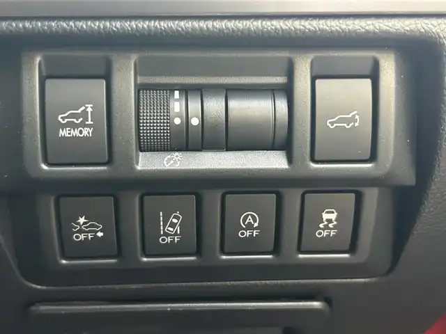 スバル アウトバック リミテッド 富山県 2014(平26)年 6万km ヴェネチアンレッドパール 4WD/社外ナビ/フルセグテレビ/Bluetooth/CD/DVD/バックカメラ/パワーバックドア/パワーシート/メモリーシート/シートヒーター/サンルーフ/クルーズコントロール/レーンアシスト/パドルシフト/ETC/LEDヘッドライト/スマートキー/オートライト/ルーフレール