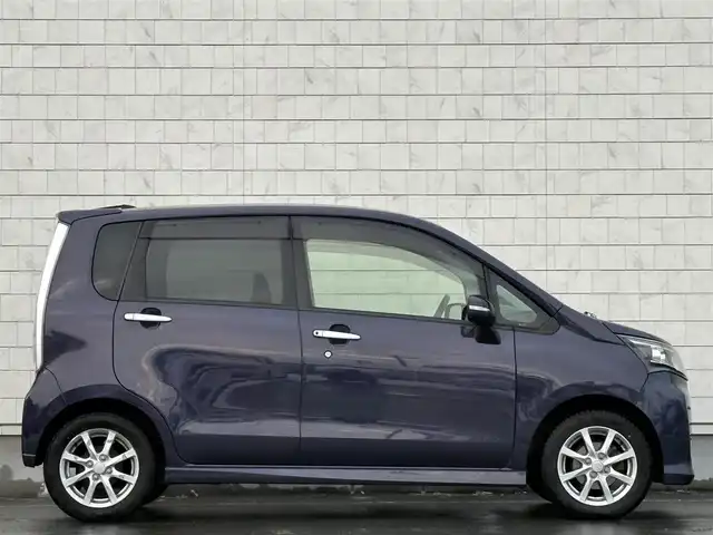 ダイハツ ムーヴ カスタム X 岩手県 2013(平25)年 13.2万km アーバンナイトブルークリスタルメタリック 禁煙車/4WD/社外ディスプレイオーディオ/→FH-8500DVS/→Bluetooth/CD/DVD/FM/AM/バックカメラ/オートライト/LEDヘッドライト/フォグライト/〇プッシュスタート/〇電動格納ミラー/〇ウィンカーミラー/〇ドアバイザー/〇フロアマット/〇シガーソケット/室内灯LED