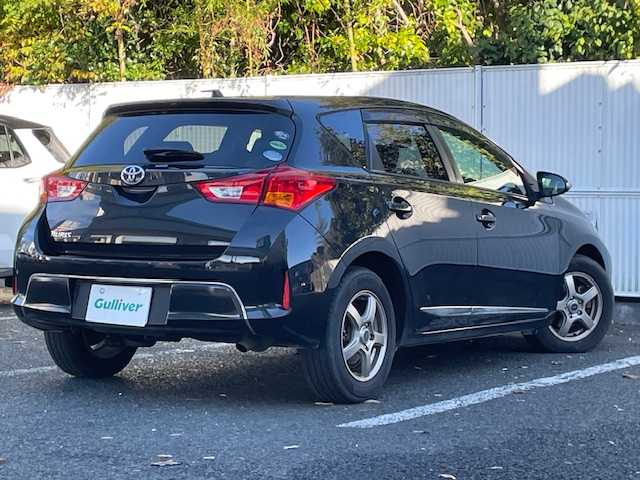 トヨタ オーリス 150X 茨城県 2013(平25)年 12.5万km ブラックマイカ 純正ナビ【AM/FM/CD/DVD/フルセグ/BT】/バックカメラ/ETC/盗難防止装置/フォグランプ/純正フロアマット/パワーステアリング/MTモード付AT/保証書/取扱説明書/スペアキー×1