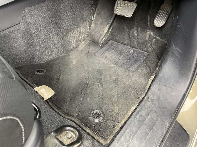 トヨタ ハイラックス Z 群馬県 2023(令5)年 4.1万km オキサイドブロンズM ４ＷＤ　キャノピー　純正ベッドライナー　純正ナビ　バックカメラ　ＥＴＣ　ドラレコ　衝突被害軽減ブレーキ　レーンアシスト　クリアランスソナー　クルーズコントロール　ＬＥＤヘッドライト　フォグランプ　禁煙