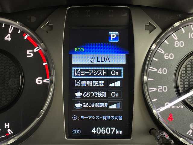 トヨタ ハイラックス Z 群馬県 2023(令5)年 4.1万km オキサイドブロンズM ４ＷＤ　キャノピー　純正ベッドライナー　純正ナビ　バックカメラ　ＥＴＣ　ドラレコ　衝突被害軽減ブレーキ　レーンアシスト　クリアランスソナー　クルーズコントロール　ＬＥＤヘッドライト　フォグランプ　禁煙