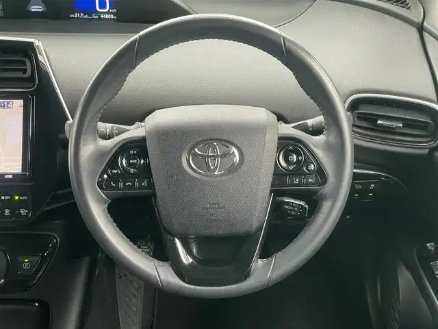 トヨタ プリウス A プレミアム 愛知県 2019(令1)年 4.5万km サーモテクトライムグリーン /当店買取/法人1オーナー/OPエアロ//純正9インチナビNSZT-Y68T//フルセグTV/CD/DVD/SD/Bluetooth/USB//バックカメラ//LEDヘッド/AHB//PCS/BSM/LDA/RCTA/Pソナー/HUD//縦列アシスト/レーダークルーズコントロール//革シート/Pシート/シートヒーター/エアーシート//ビルトインETC//ドラレコ//ISOFIX//保証書/取説/ナビ取説/スペアキー//リコールNo4542実施済2019/08/23//ディーラー記録簿R346年