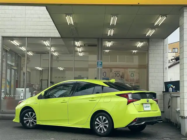 トヨタ プリウス A プレミアム 愛知県 2019(令1)年 4.5万km サーモテクトライムグリーン /当店買取/法人1オーナー/OPエアロ//純正9インチナビNSZT-Y68T//フルセグTV/CD/DVD/SD/Bluetooth/USB//バックカメラ//LEDヘッド/AHB//PCS/BSM/LDA/RCTA/Pソナー/HUD//縦列アシスト/レーダークルーズコントロール//革シート/Pシート/シートヒーター/エアーシート//ビルトインETC//ドラレコ//ISOFIX//保証書/取説/ナビ取説/スペアキー//リコールNo4542実施済2019/08/23//ディーラー記録簿R346年