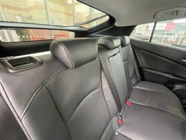 トヨタ プリウス A プレミアム 愛知県 2019(令1)年 4.5万km サーモテクトライムグリーン /当店買取/法人1オーナー/OPエアロ//純正9インチナビNSZT-Y68T//フルセグTV/CD/DVD/SD/Bluetooth/USB//バックカメラ//LEDヘッド/AHB//PCS/BSM/LDA/RCTA/Pソナー/HUD//縦列アシスト/レーダークルーズコントロール//革シート/Pシート/シートヒーター/エアーシート//ビルトインETC//ドラレコ//ISOFIX//保証書/取説/ナビ取説/スペアキー//リコールNo4542実施済2019/08/23//ディーラー記録簿R346年