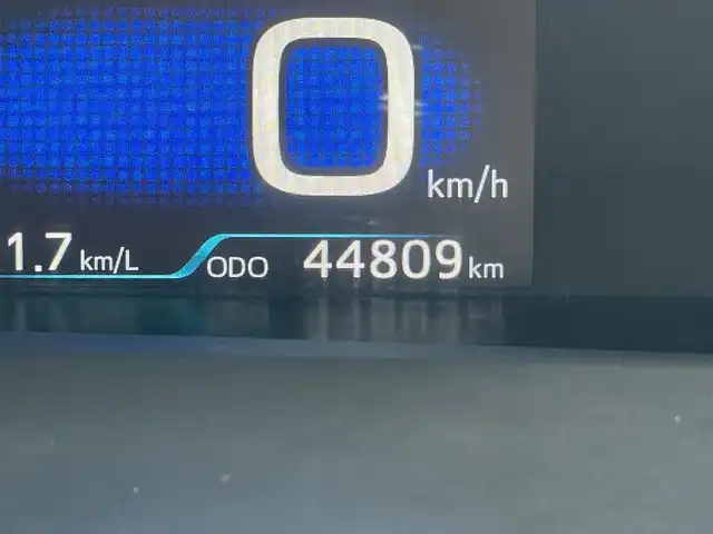 トヨタ プリウス A プレミアム 愛知県 2019(令1)年 4.5万km サーモテクトライムグリーン /当店買取/法人1オーナー/OPエアロ//純正9インチナビNSZT-Y68T//フルセグTV/CD/DVD/SD/Bluetooth/USB//バックカメラ//LEDヘッド/AHB//PCS/BSM/LDA/RCTA/Pソナー/HUD//縦列アシスト/レーダークルーズコントロール//革シート/Pシート/シートヒーター/エアーシート//ビルトインETC//ドラレコ//ISOFIX//保証書/取説/ナビ取説/スペアキー//リコールNo4542実施済2019/08/23//ディーラー記録簿R346年