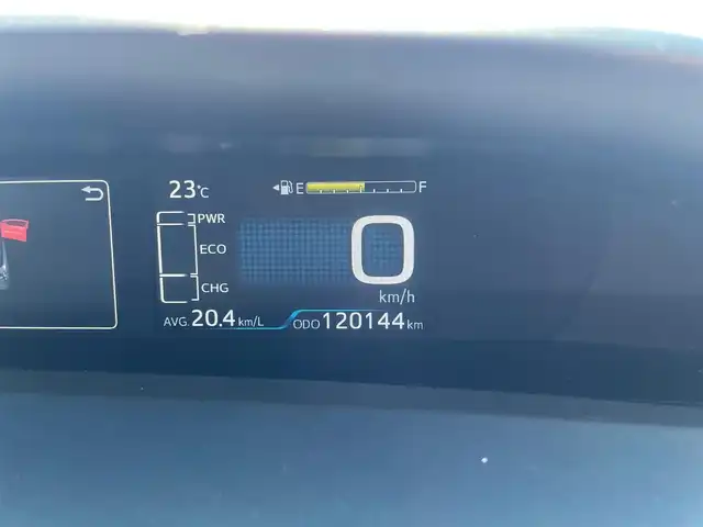 トヨタ プリウス S 宮城県 2016(平28)年 12.1万km ホワイトパールクリスタルシャイン (株)IDOMが運営する【じしゃロン仙台店】の自社ローン専用車両になりますこちらは現金またはオートローンご利用時の価格です。自社ローンご希望の方は別途その旨お申付け下さい/セーフティセンス/SDナビ/ワンセグ/Bluetooth/バックカメラ/ETC/クルコン/オートハイビーム/LEDヘッドライト